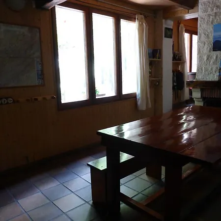 Refugio Caro - Estels Del Sud Hostal *